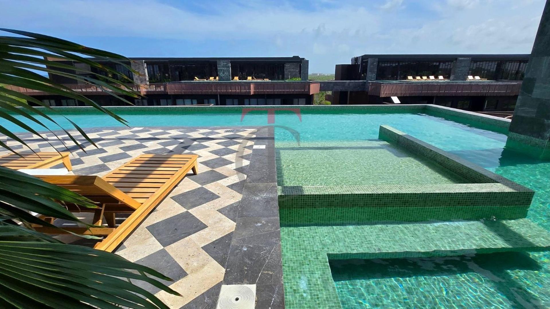 Private Pool In Zone - Club Tulum